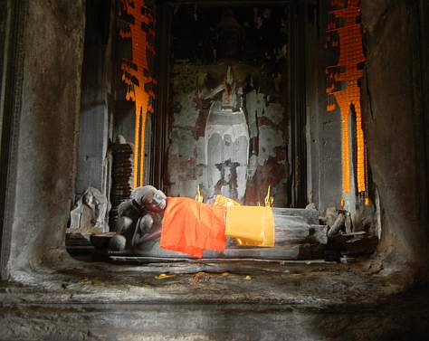 Sleeping Buddha at Angkor Wat